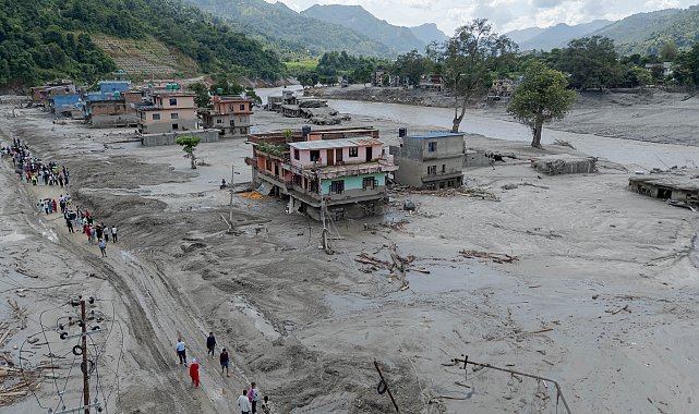 Nepal'deki selde can kaybı 538'e yükseldi