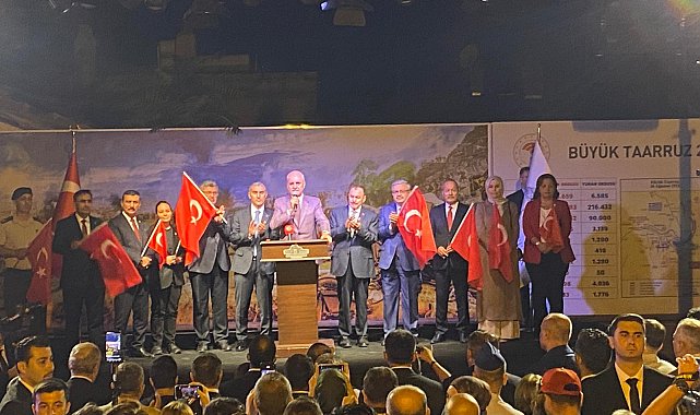 Numan Kurtulmuş, zafer kutlamaları için Afyonkarahisar'da