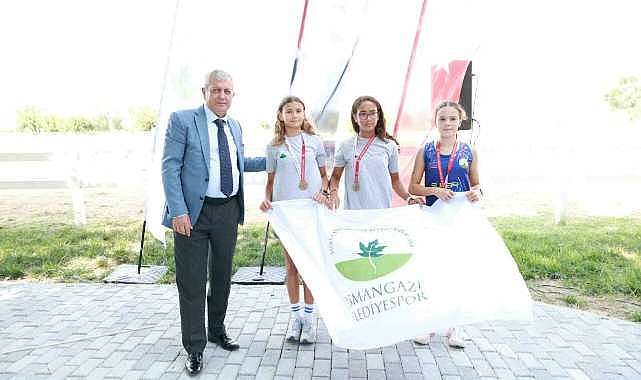 Osmangazi gençleri spora teşvik ediyor