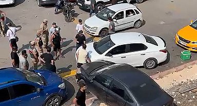 Osmaniye'de kazanın ardından korkuluklardan düşen otomobildeki 5 kişi yaralandı