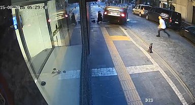 Otomobilin takla attığı kaza kamerada