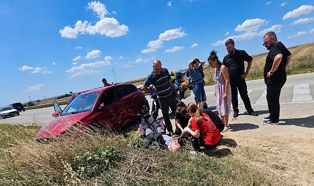Otomobille çarpışan motosikletin sürücüsü yaralandı