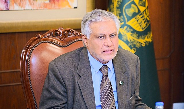 Pakistan Dışişleri Bakanı Dar, İranlı mevkidaşı Arakçi ile telefonda görüştü