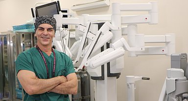 Pelvik cerrahide robot avantajı