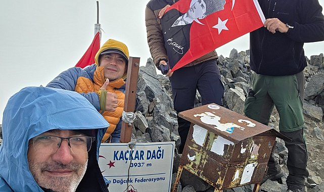 Rize'de Kaçkar Dağı'na 'Zafer' tırmanışı