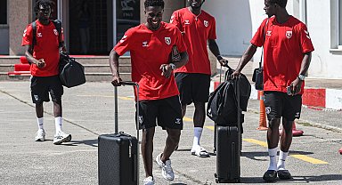 Samsunspor, Kasımpaşa ile oynayacağı iki hazırlık maçı için İstanbul'a gitti