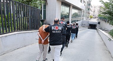 Silahlı saldırı hazırlığındaki 2 kişi ile bağlantılı oldukları 4 şüpheli tutuklandı