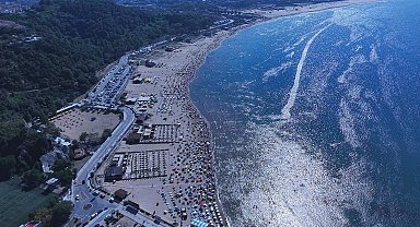 Şile'de plajlar doldu taştı Havadan görüntüyle