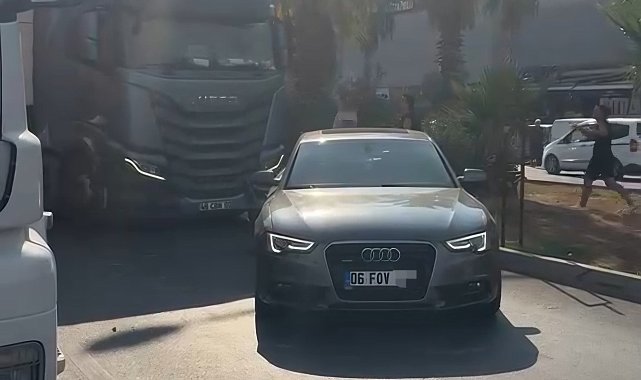 Tartıştığı sürücünün otomobiline TIR ile çarptı
