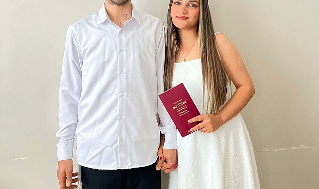 Tedavi gördüğü hastanede evlendi