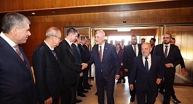 Ticaret Bakanı Bolat, Suriye'de