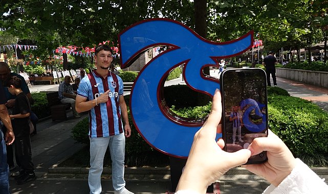 Trabzon sokaklarında Salah coşkusu yaşanıyor