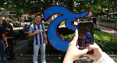 Trabzon sokaklarında Salah coşkusu yaşanıyor