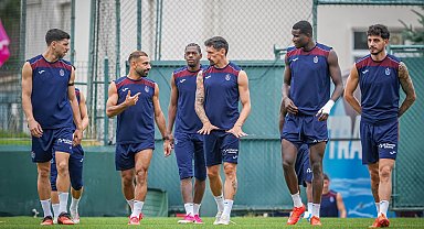 Trabzonspor, Kasımpaşa maçı hazırlıklarını tamamlayarak İstanbul'a gitti