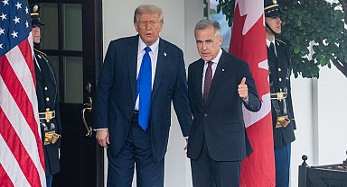 Trump'tan Kanada'ya ek gümrük vergilerinde 3 günlük erteleme