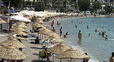 Turizm cennetinde sahiller doldu