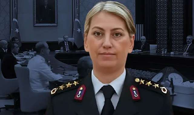 Türk Hava Kuvvetleri’nin ilk kadın paşası
