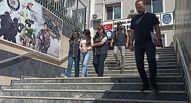 Ünlüleri dolandırdığı gerekçesiyle 20 yıl hapis cezasıyla aranan 'Ponzi Mine' yakalandı