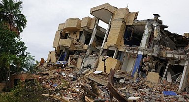 Venezuela'daki depremlerde hayatını kaybedenlerin sayısı 6 bin 509'a yükseldi