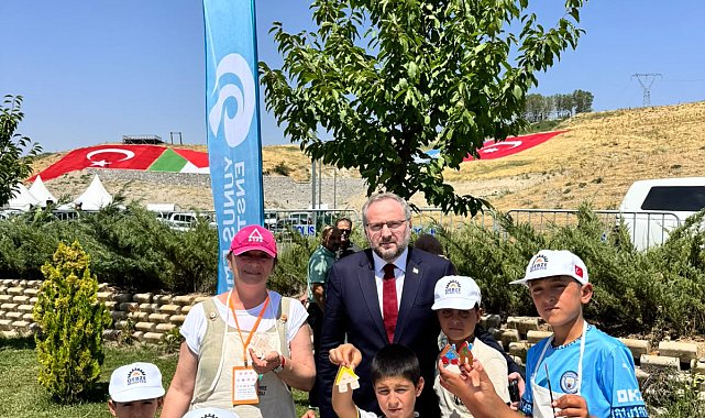 Yunus Emre Enstitüsü, Malazgirt Zaferi'nin 955'inci yılında Ahlat'ta ziyaretçilerle buluşuyor