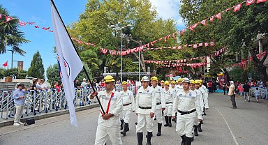 Zonguldak'ta madencilerden Zafer Bayramı yürüyüşü