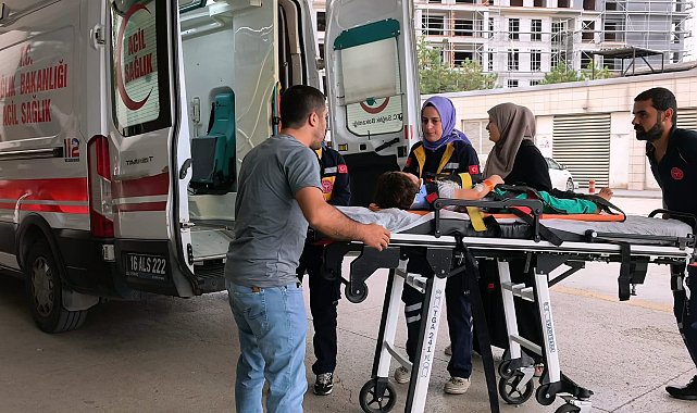 2'nci kattan düşen Hafsanur yaralandı