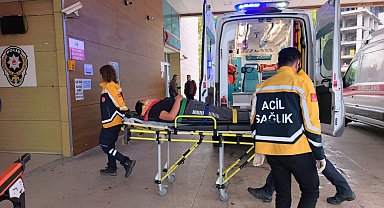 3'üncü kattan merdiven boşluğuna düşen çocuk yaralandı