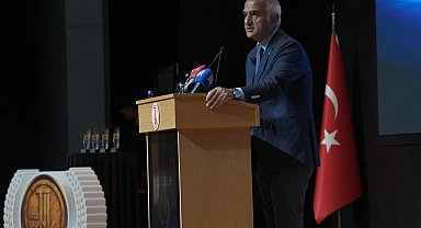 'Türk Diline Hizmet Ödülleri' sahiplerini buldu