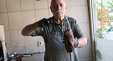 62 yıldır tandır kebabı geleneğini yaşatıyor