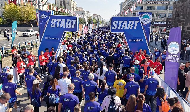 6'ncı Uluslararası Kayseri Yarı Maratonu, 10 bin kişinin katılımıyla koşuldu