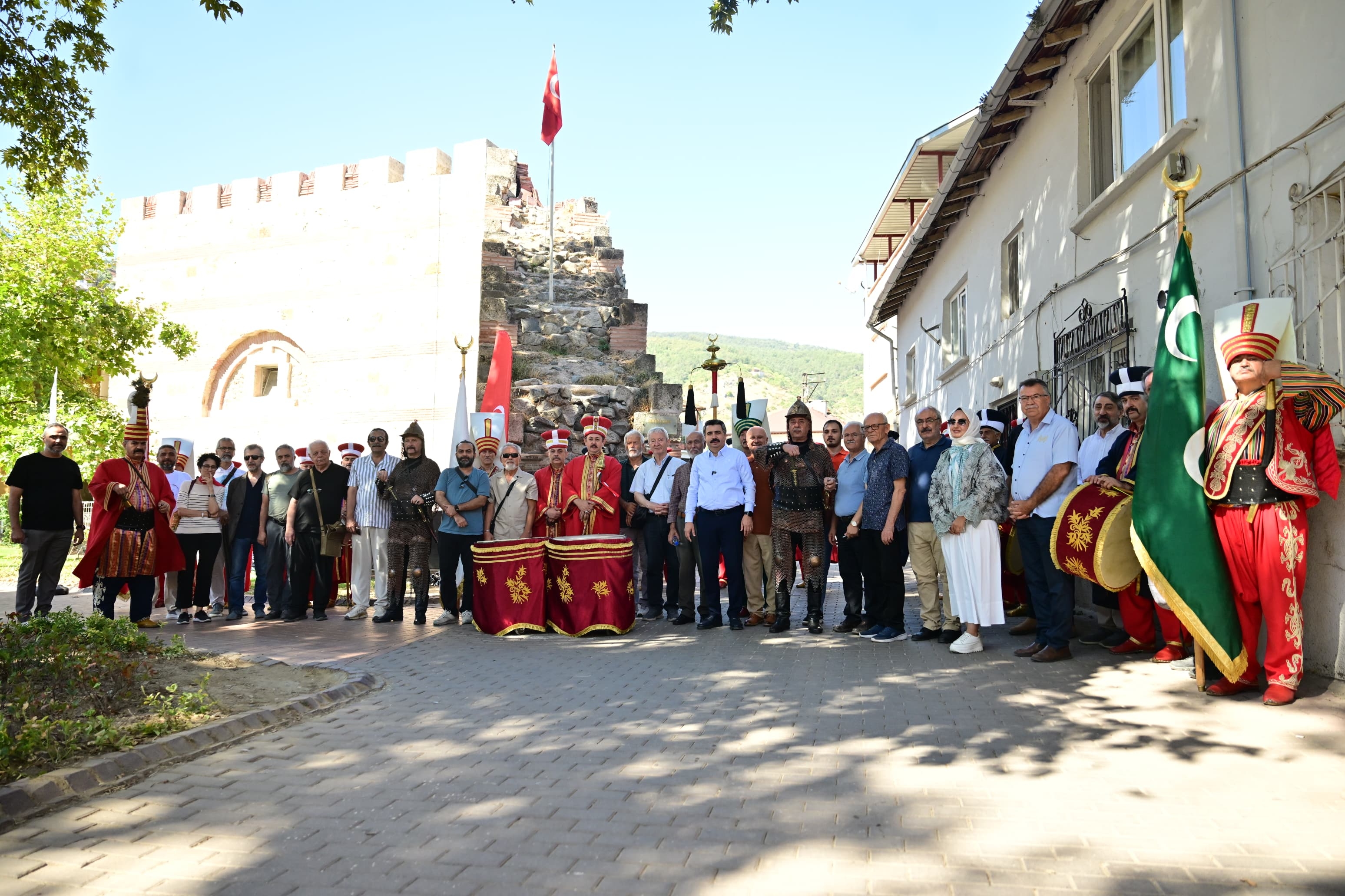 700 yıllık fethin hikayesi kalemle hayat bulacak