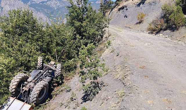 Amasya'da traktör şarampole yuvarlandı: 1 ölü, 3 yaralı
