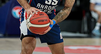 Anadolu Efes - Beşiktaş: 95-81