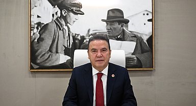 Antalya'da 'fuhşa aracılık' soruşturmasında 7 gözaltı; dosyada Muhittin Böcek detayı