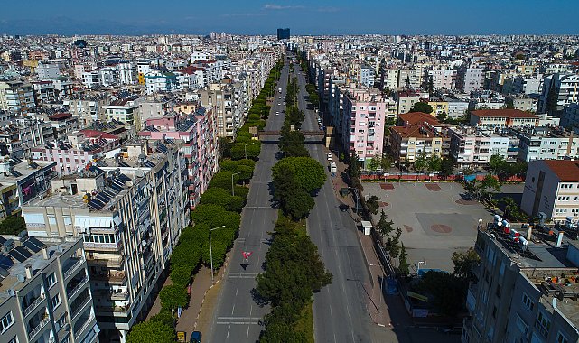 Antalya'da yeni eğitim öğretim dönemi öncesi kiralık ev hareketliliği