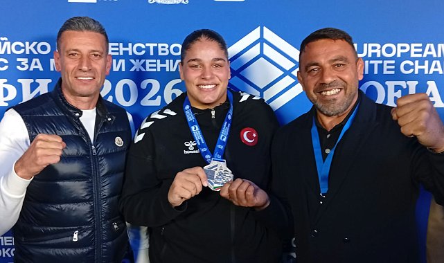 Avrupa Boks Şampiyonası'nda dereceye giren milliler madalyalarını aldı