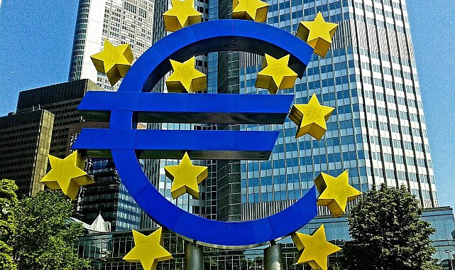 Avrupa Merkez Bankası, faiz oranlarını 25 baz puan artırdı