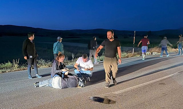 Avrupa turuna çıkan Fransız kadın, motosikletiyle koyunlara çarpıp yaralandı