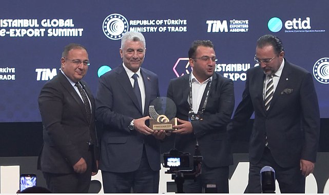 Bakan Bolat: Türkiye'de 2025 yılında e-ticaret hacmi yüzde 52,2 arttı