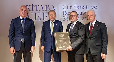 Bakan Ersoy: Tarihi Taşlıcalı Hüseyin Paşa Camii Mushaf-ı Şerifi'nin tıpkıbasımını tamamladık