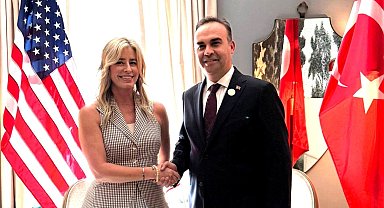 Bakan Kacır'dan G20'de diplomasi trafiği