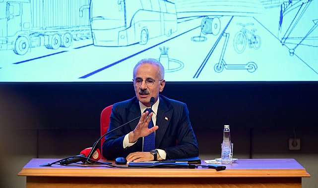 Bakan Uraloğlu, 111'inci Dönem Kaymakamlık Kursu'nda sunum yaptı