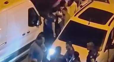 Bayrampaşa'da polisin 'dur' ihtarına uymayan şüpheliler kaçarken kaza yaptı: 1 gözaltı