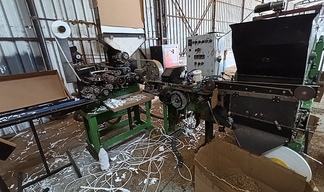 Besihane görünümlü kaçak sigara fabrikasına operasyon