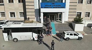 Bitlis'te suç örgütlerini öven 3 şüpheli tutuklandı