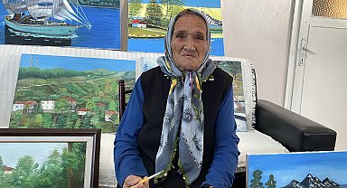 Bob Ross'tan ilham alıp resme başladı: 81 yaşında ikinci sergisi için gün sayıyor