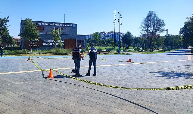 Boşandığı kadını tabancayla öldüren şüpheli, yakalanacağını anlayınca intihar etti