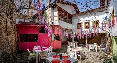 Bursa’da 700 yıllık tarihi yapı satılık!