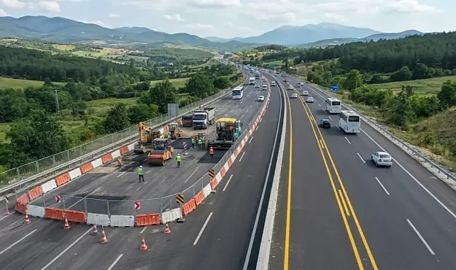 Bursa'da o yol kapatıldı! Sürücüler alternatif şeride yönlendiriliyor