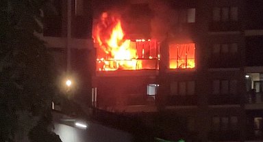Bursa'da apartman dairesinde çıkan yangın söndürüldü